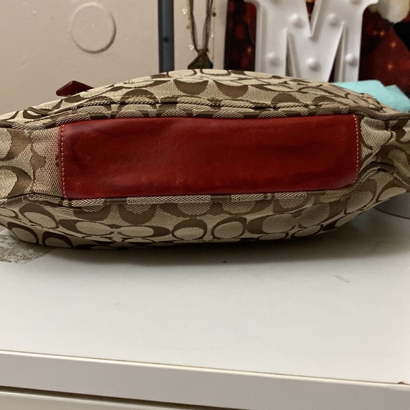Coach Signature Soho Hobo Shoulder
Bag Red Tan Monogram K1K-6070 - Picture 8 of 13